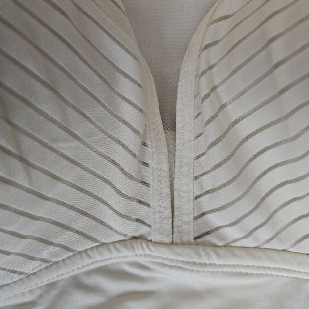 Auden Women's White Sheer Lace Striped Overlay Slightly Lined‎ Bralette Size XL - Picture 4 of 14